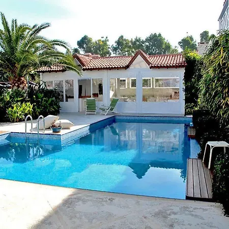 Alenos 2* Alaçatı
